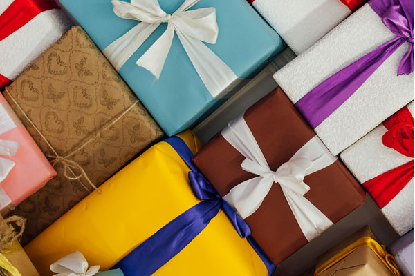 Read more about the article Gift giving for family or friends in assisted living